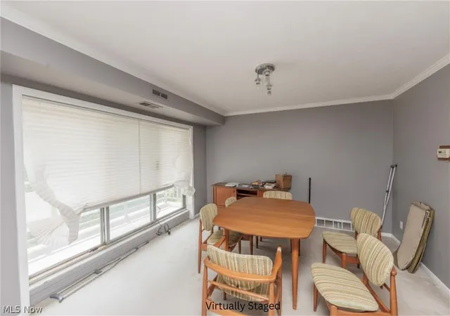 5th image of 2202 Acacia Park Dr #2414, Lyndhurst, OH 44124 | MLS# 5209279
