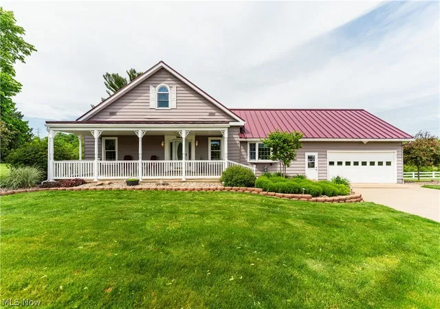 2nd image of 7759 Eddie Hill Rd Se, Uhrichsville, OH 44683 | MLS# 5216391