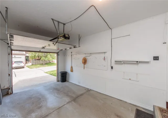 Homes for sale in Broadview Heights, OH | 132 Kimrose Ln, Broadview Heights, OH 44147 | MLS# 5216429