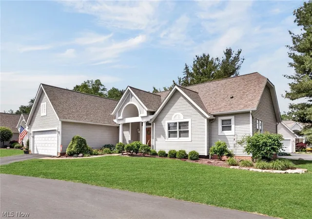 Homes for sale in Wadsworth, OH | 119 Barkwood Dr, Wadsworth, OH 44281 | MLS# 5215644