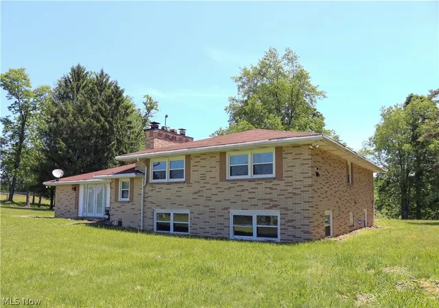 Homes for sale in Colliers, WV | 1360 St Johns Rd, Colliers, WV 26035 | MLS# 5216529