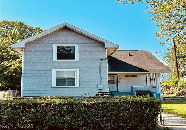 Homes for sale in Canton, OH | 2200 15th St Ne, Canton, OH 44705 | MLS# 5216489