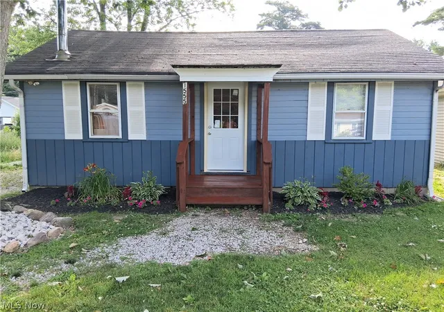Photo 1 of Single family home for sale at 1555 Glenview Ave, Madison, OH 44057 | MLS# 5216377 | Listing updated on 2026-08-17
