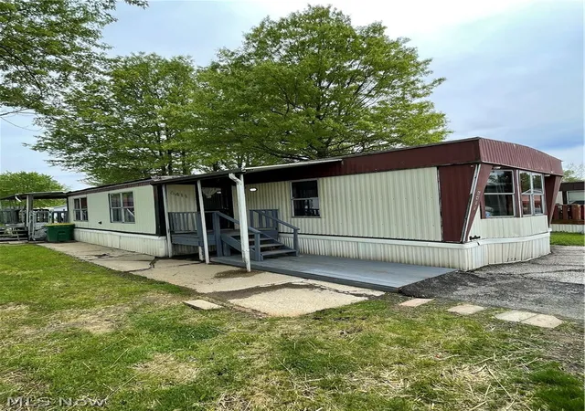 Photo 1 of Single family home for sale at 6411 Amanda Ln, Ravenna, OH 44266 | MLS# 5215703 | Listing updated on 2026-08-24