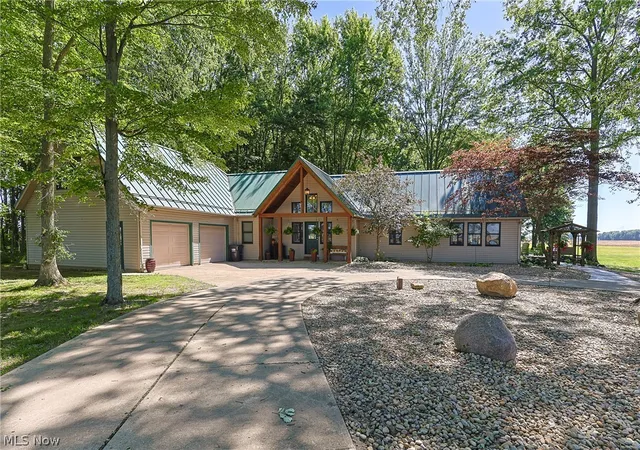 Photo 1 of Sale Pending at 196 Greenwich E Townline Rd N, New London, OH 44851 | MLS# 5211858 | Listing updated on 2026-08-18