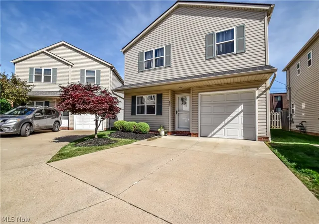 Homes for sale in Willowick, OH | 895 Brittney Ct, Willowick, OH 44095 | MLS# 5215999