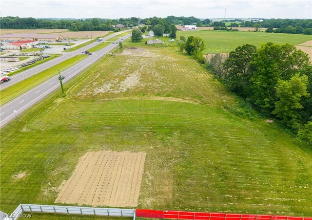 2nd image of E Lincoln Wy, Dalton, OH 44618 | MLS# 5215598