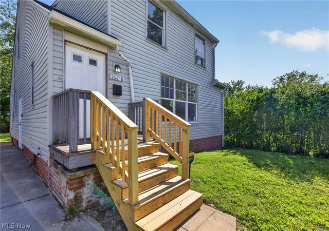 Photo 3 of Single family home for sale at 16218 Telfair Ave, Cleveland, OH 44128 | MLS# 5216530 | Listing updated on 2026-06-29