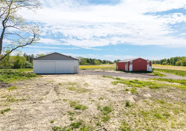 Photo 4 of Sale Pending at Deerfield Ave NW, Dalton, OH 44618 | MLS# 5215638 | Listing updated on 2026-08-28