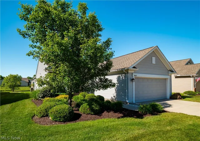 Photo 2 of Single family home for sale at 38435 Revere Dr, North Ridgeville, OH 44039 | MLS# 5216199 | Listing updated on 2026-07-22