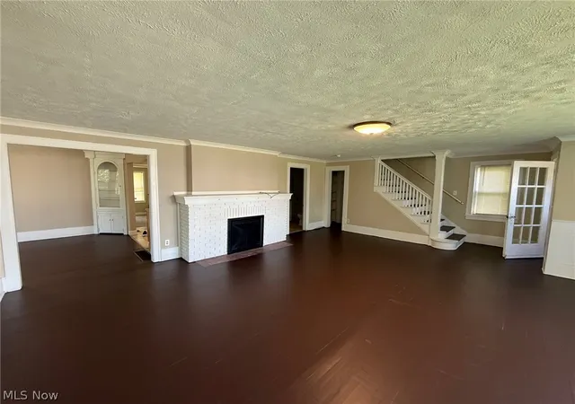2nd image of 127 E 270th St, Euclid, OH 44132 | MLS# 5215517