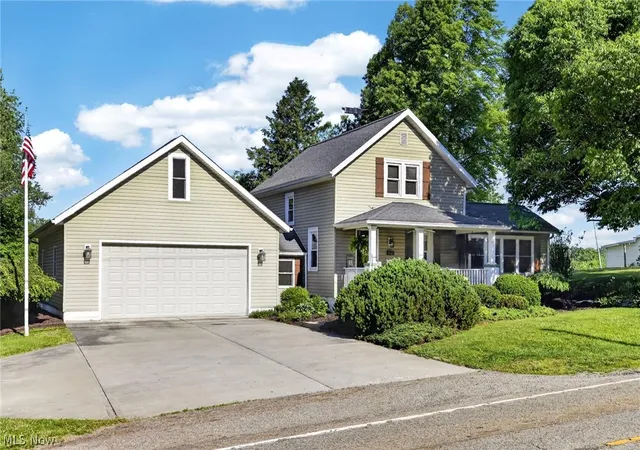 Homes for sale in Salem, OH | 4461 Whinnery Rd, Salem, OH 44460 | MLS# 5216006