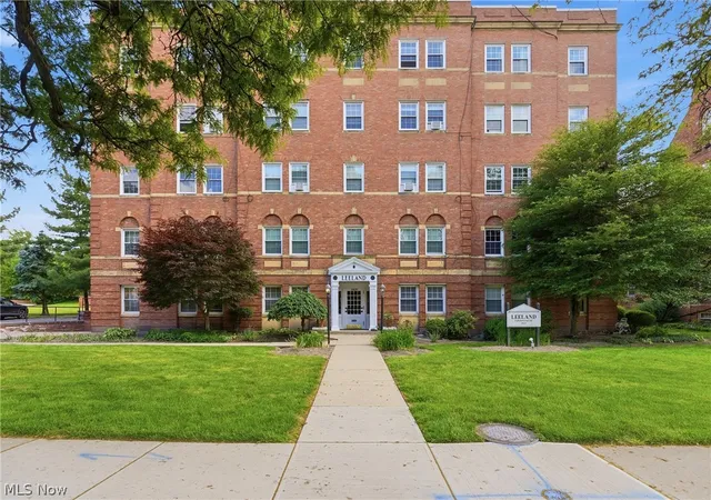 Photo 1 of Condo for sale at 15820 Van Aken Blvd #507, Cleveland, OH 44120 | MLS# 5216460 | Listing updated on 2026-08-18