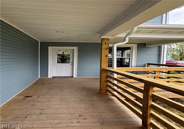 image of 705 9th St Sw, Massillon, OH 44647 | MLS# 5216680