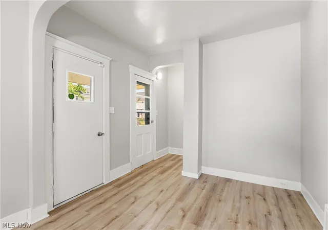 Homes for sale in Cleveland, OH | 4256 W 22Nd St, Cleveland, OH 44109 | MLS# 5215684