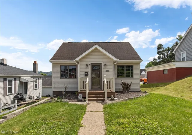 1st image of 935 Logan Ave, Toronto, OH 43964 | MLS# 5216612