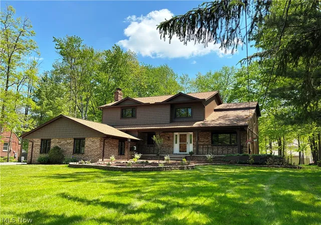 3rd image of 7447 Mclellan Dr, Bedford, OH 44146 | MLS# 5214093