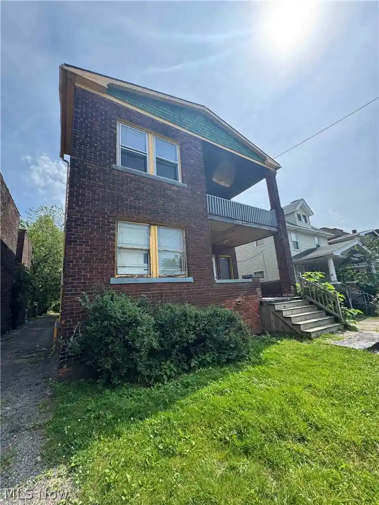 Photo 1 of Sale Pending at 12524 Union Ave, Cleveland, OH 44105 | MLS# 5216746 | Listing updated on 2026-10-23
