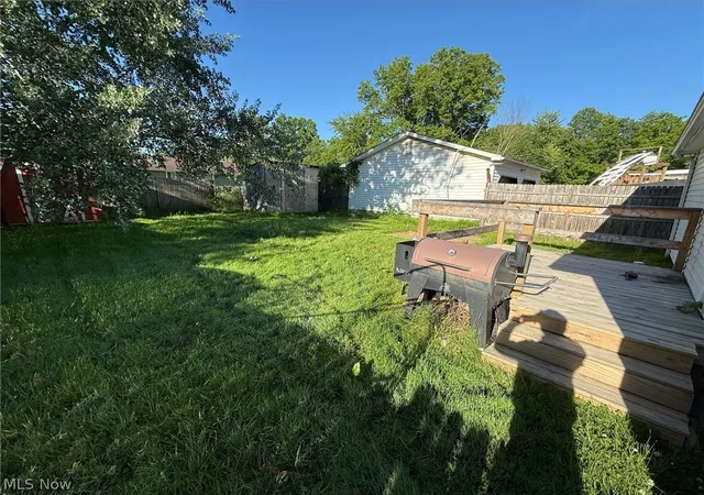 Photo 3 of Sale Pending at 17633 Beach Ln, Lake Milton, OH 44429 | MLS# 5216777 | Listing updated on 2026-07-05