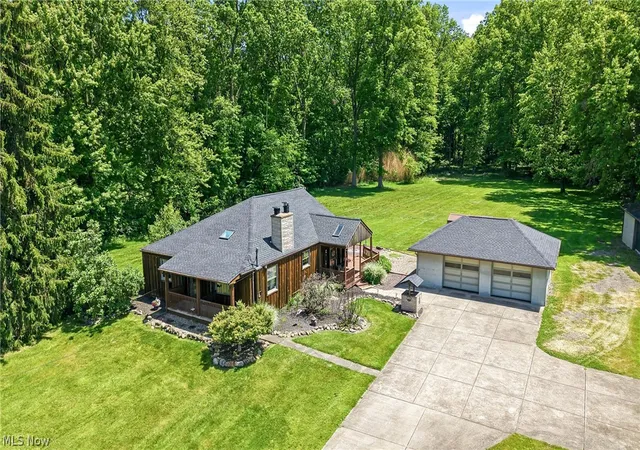 3rd image of 2258 Howland Wilson Rd, Cortland, OH 44410 | MLS# 5216280