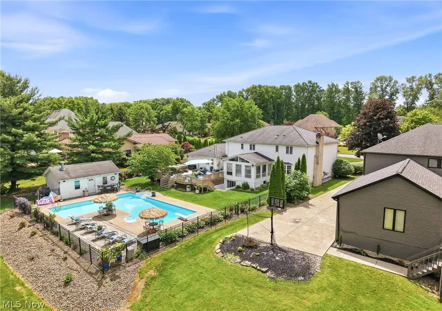 3rd image of 3782 Sperone Dr, Canfield, OH 44406 | MLS# 5216704