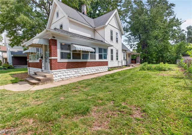 Homes for sale in Norwalk, OH | 170 Whittlesey Ave, Norwalk, OH 44857 | MLS# 5216842