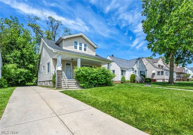 Homes for sale in Maple Heights, OH | 20505 Franklin Rd, Maple Heights, OH 44137 | MLS# 5215490