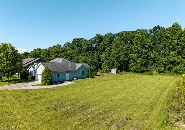 Homes for sale in West Salem, OH | 3029 Cinnamon Dr W, West Salem, OH 44287 | MLS# 5216873