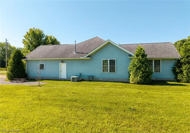 Homes for sale in West Salem, OH | 3029 Cinnamon Dr W, West Salem, OH 44287 | MLS# 5216873