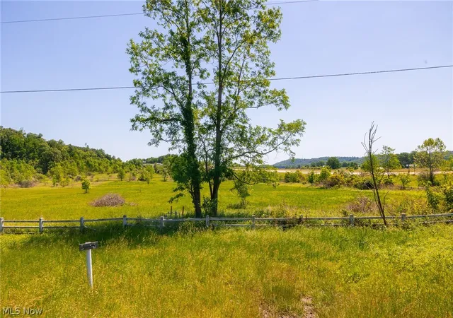 2nd image of 12680 Old Riley Rd #1, Frazeysburg, OH 43822 | MLS# 5213125