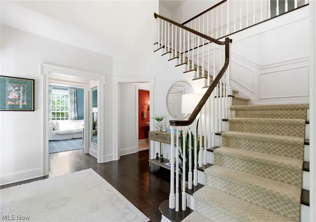 2nd image of 15 Martingale Ct, Chagrin Falls, OH 44022 | MLS# 5216810