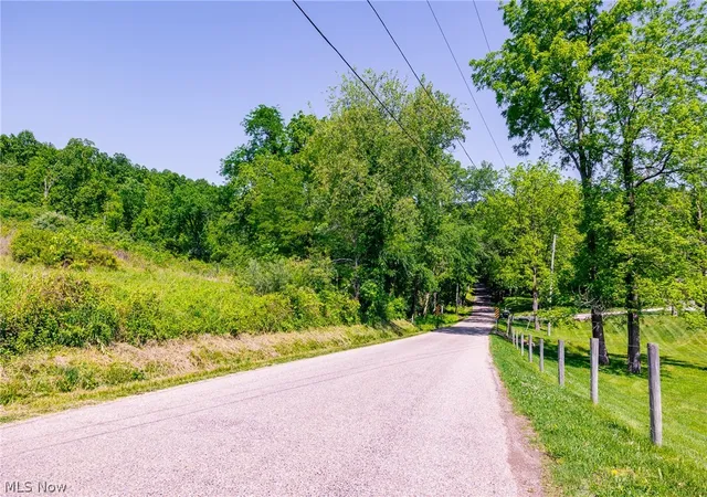 Homes for sale in Frazeysburg, OH | 5568 Schoolhouse Rd #8, Frazeysburg, OH 43822 | MLS# 5213159