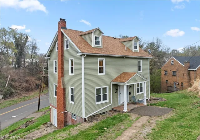 Homes for sale in Steubenville, OH | 500 Grandview Ave, Steubenville, OH 43952 | MLS# 5216942