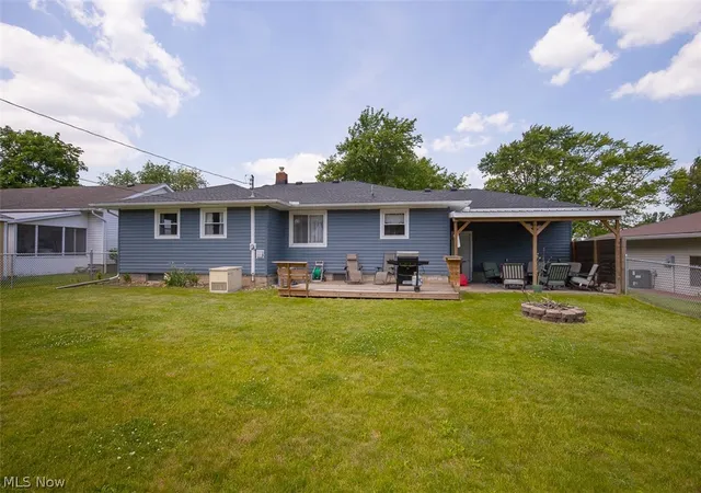 Homes for sale in Amherst, OH | 173 Terra Ln, Amherst, OH 44001 | MLS# 5216864