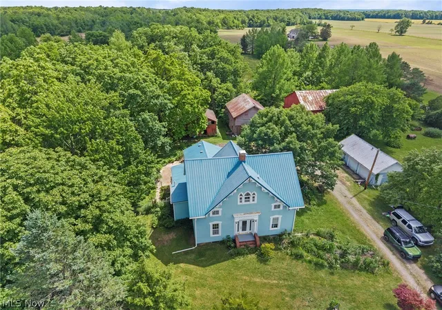 4th image of 38599 Norwalk Rd, Litchfield, OH 44253 | MLS# 5216876