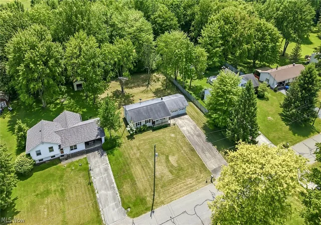 4th image of 1280 Sterling Dr, Cortland, OH 44410 | MLS# 5216972