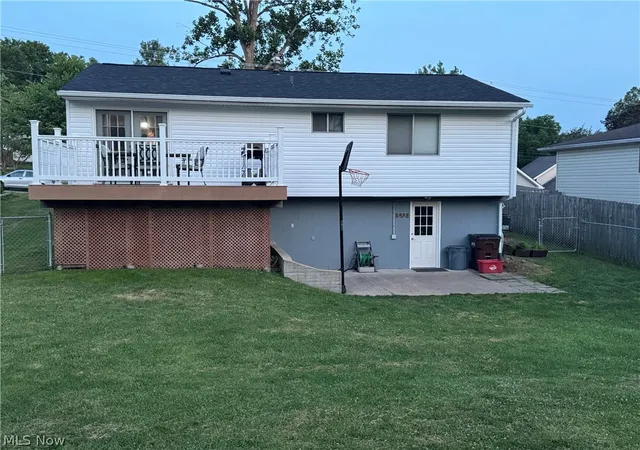 Homes for sale in Marietta, OH | 711 E Montgomery St, Marietta, OH 45750 | MLS# 5217011
