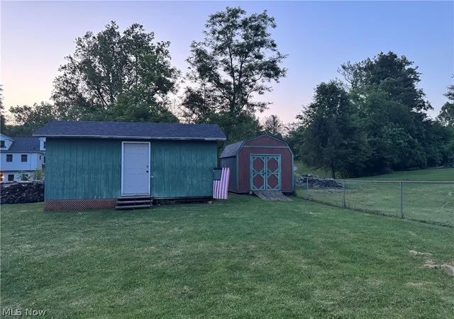 Homes for sale in Marietta, OH | 711 E Montgomery St, Marietta, OH 45750 | MLS# 5217011