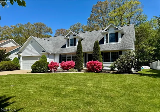 Photo 2 of Sale Pending at 743 Dogwood Ln, Vermilion, OH 44089 | MLS# 5217099 | Listing updated on 2026-07-27