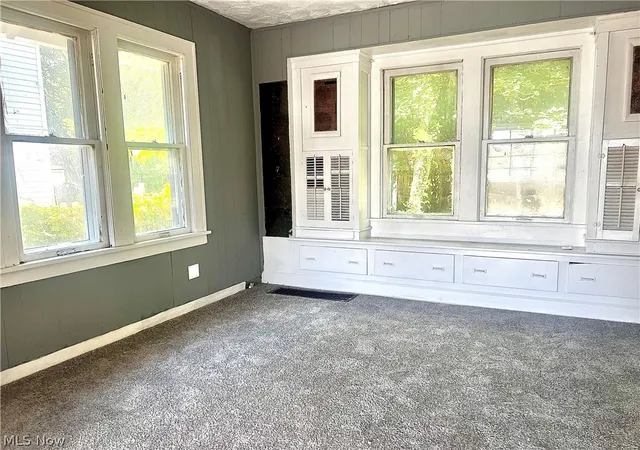 Photo 3 of Single family home for sale at 987 E 131st Street, Cleveland, OH 44108 | MLS# 5217124 | Listing updated on 2026-08-31