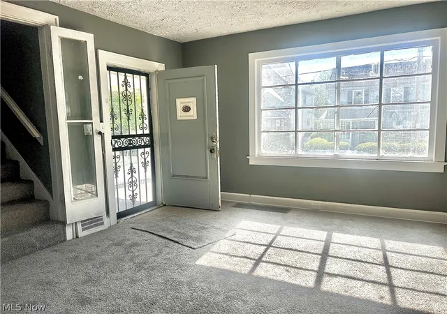 Photo 4 of Single family home for sale at 987 E 131st Street, Cleveland, OH 44108 | MLS# 5217124 | Listing updated on 2026-08-31