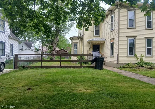 2nd image of 247 Whitney St, Conneaut, OH 44030 | MLS# 5217116