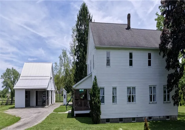1st image of 17031 Tavern Rd, Middlefield, OH 44062 | MLS# 5217055