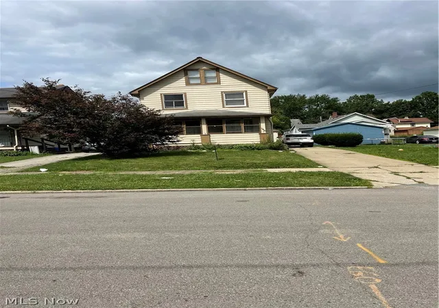 2nd image of 146 N Richview Ave, Youngstown, OH 44509 | MLS# 5217173