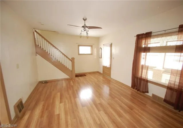 5th image of 146 N Richview Ave, Youngstown, OH 44509 | MLS# 5217173