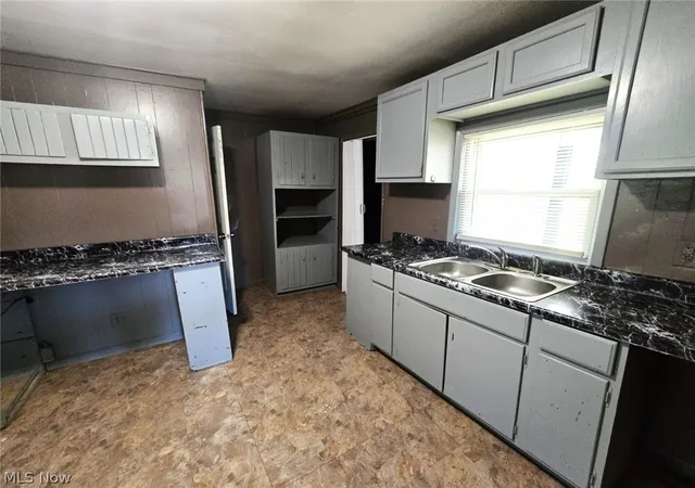 4th image of 117 Dean St, Marietta, OH 45750 | MLS# 5216639
