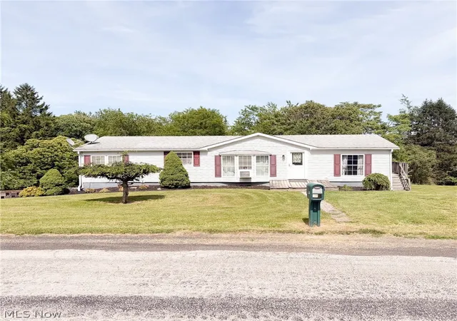 Photo 1 of Sale Pending at 1387 Tope Rd, New Cumberland, WV 26047 | MLS# 5217190 | Listing updated on 2026-08-19
