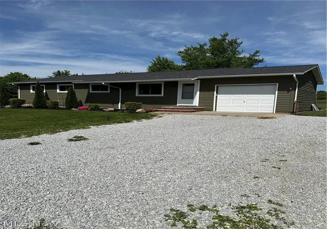 1st image of 7825 Lester Dr, Painesville, OH 44077 | MLS# 5217227