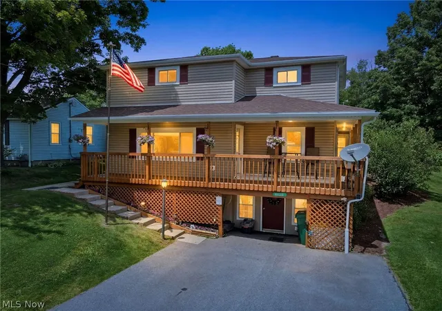 3rd image of 12570 Jackson Dr, Burton, OH 44021 | MLS# 5215508