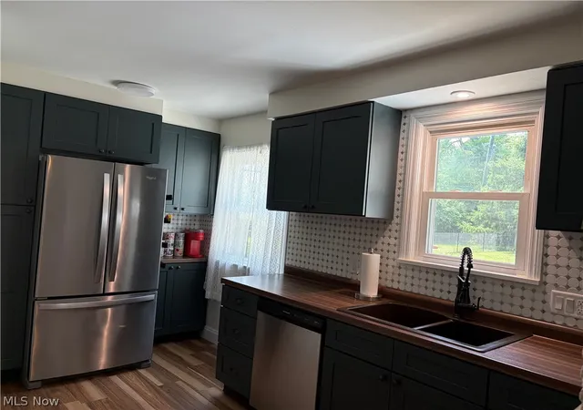 Homes for sale in South Euclid, OH | 1604 Maplegrove Rd, South Euclid, OH 44121 | MLS# 5217184